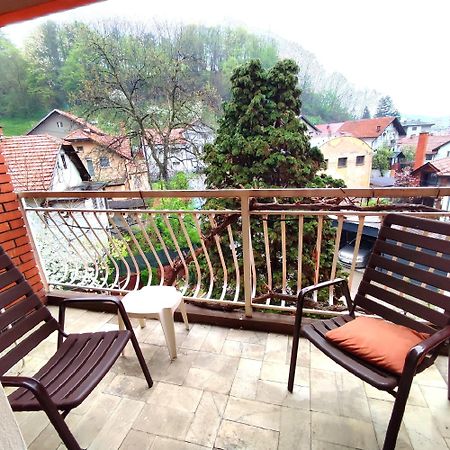 Rooms & Apartment Gh Pasha Tuzla Chambre photo
