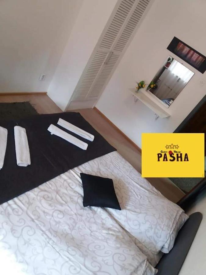 Rooms & Apartment Gh Pasha Tuzla Extérieur photo