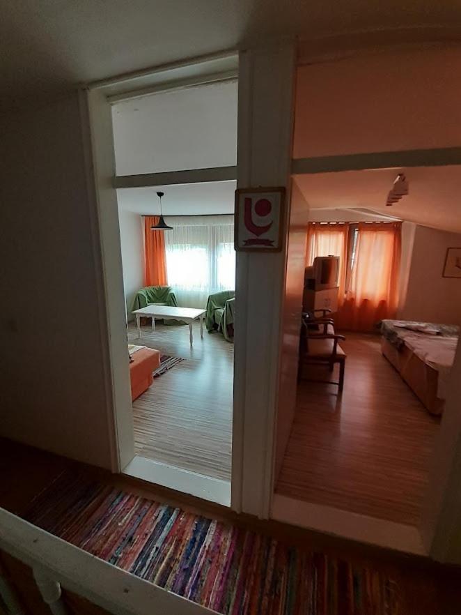 Rooms & Apartment Gh Pasha Tuzla Chambre photo
